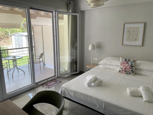 11 bedroom