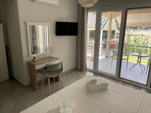 13 bedroom